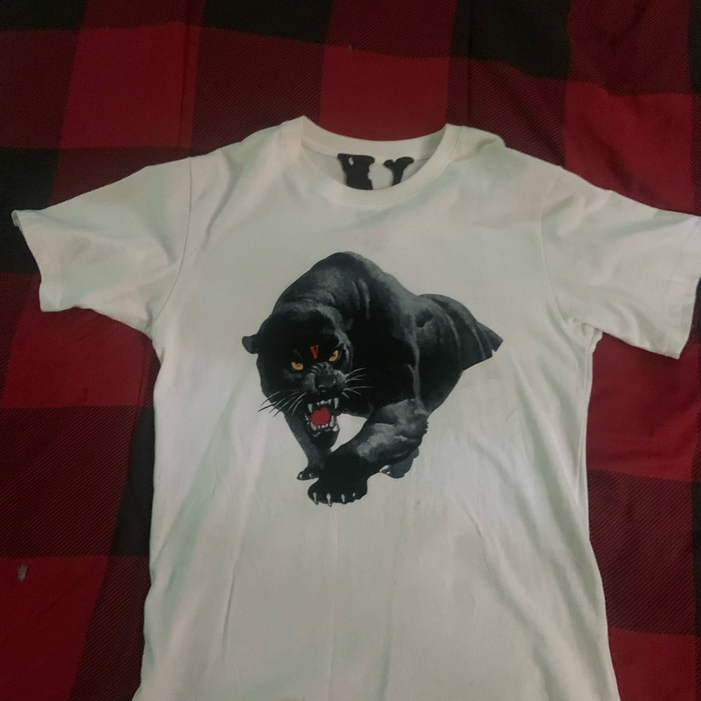 VLONE Black and White Cat T-Shirt Clothing & Accessories